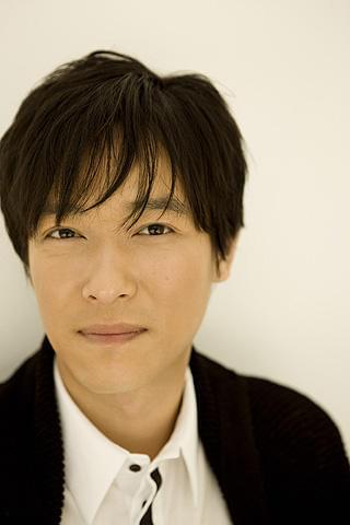 人気絶頂の堺雅人、今度は「南極料理人」で料理の腕を振るう