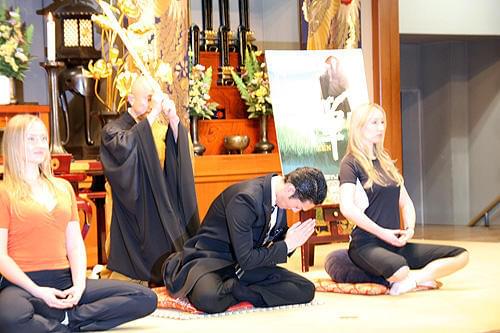 女人禁制の僧侶を演じた中村勘太郎、私生活はラブラブ！「禅 ZEN」試写会