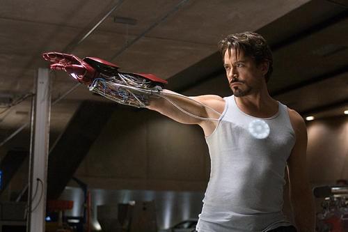「アイアンマン」は「ダークナイト」より高評価