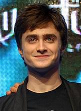 「ハリー・ポッター」撮影現場で事故。ラドクリフのスタントマンが重傷