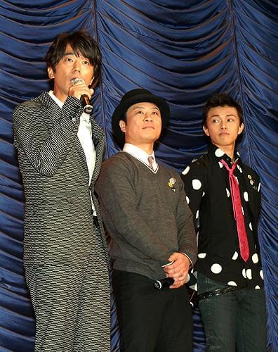 宮崎あおいの胸を揉んだと、ユースケ・サンタマリアが爆弾発言！