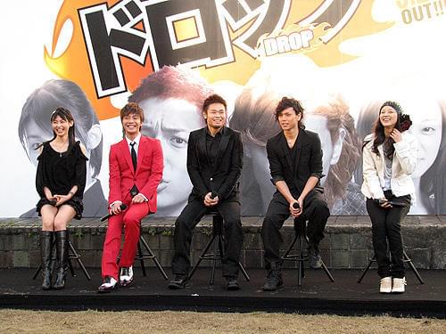 成宮寛貴、水嶋ヒロらが品川監督をベタ褒め！「ドロップ」会見