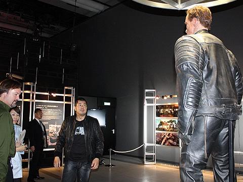 会場でシュワちゃんともご対面!?