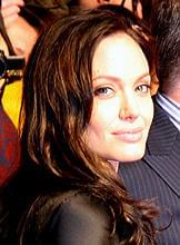 アンジェリーナ・ジョリー、ブラピと共演のナタリー・ポートマンに嫉妬？