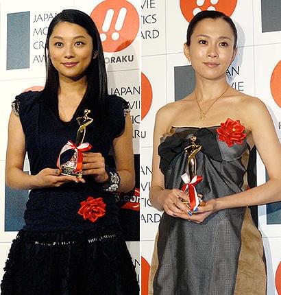 主演女優賞の小池栄子と助演女優賞の坂井真紀