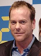 “頭突き”キーファー・サザーランドが警察に出頭。「24」延期の可能性も？