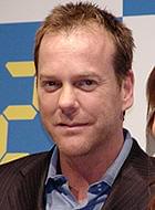 “頭突き”キーファー・サザーランドが警察に出頭。「24」延期の可能性も？