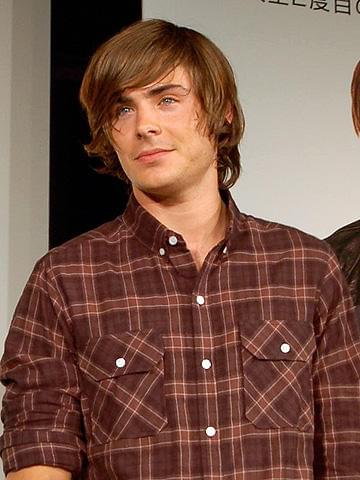 ザック・エフロンが理想のタイプを赤面告白！「セブンティーン・アゲイン」