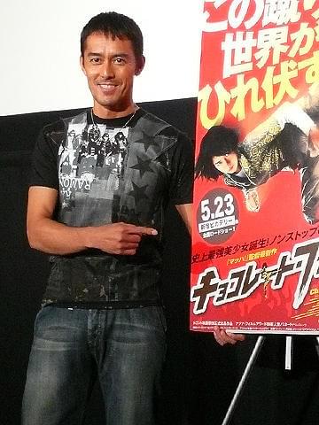 今度はインドで踊りたい！阿部寛「チョコレート・ファイター」初日舞台挨拶