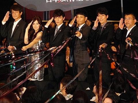 玉木宏、「理想のリーダー像」演じて誇り。「真夏のオリオン」初日