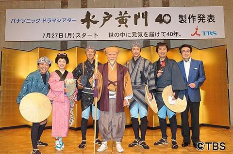 あの入浴シーンが200回の大記録、里見「ぜひ混浴も」！「水戸黄門」会見