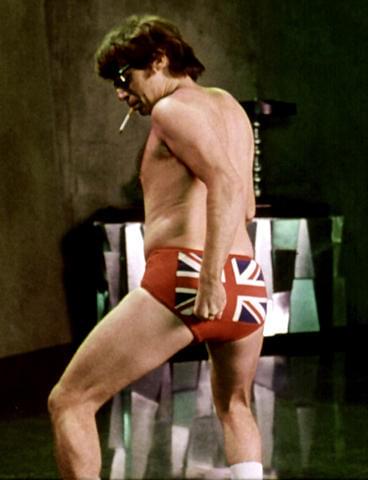 「映画史に残るビキニ姿」ベスト18！美しき17人＋思いがけない1名とは？