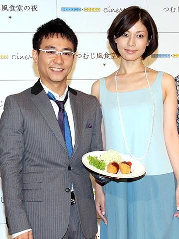 八嶋智人が月船さららに大きな勘違い!?「つむじ風食堂の夜」製作発表会見