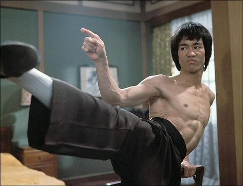 ブルース・リーの伝記映画3部作を遺族が製作。主演俳優は誰に？