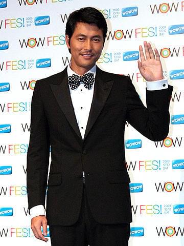 チョン・ウソン、熱愛報道の女性は消えちゃった？「WOW FES！」会見