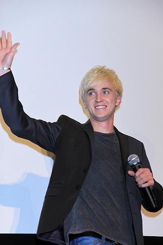「ハリー・ポッター」ドラコ役のトム・フェルトンが初来日で舞台挨拶