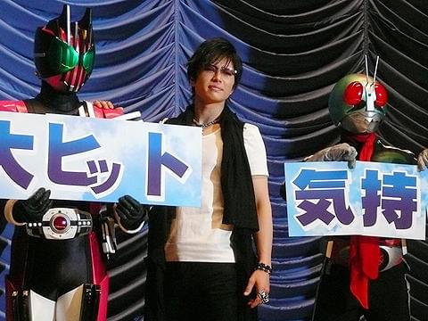 GACKT登場に大歓声！「仮面ライダーディケイド」初日