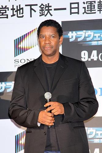 オスカー俳優デンゼル・ワシントン、9年ぶり来日で大江戸線のアナウンスを担当