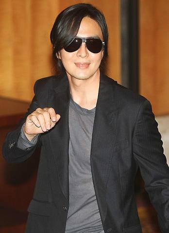 9月に来日のヨン様、ソウルでマネージャーの結婚式に出席！