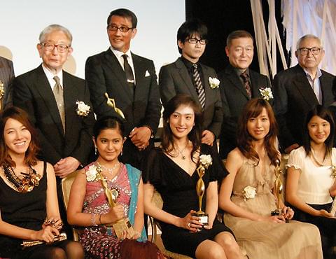 天海祐希、「BOSS」続投を希望！「東京ドラマアウォード」で主演女優賞受賞