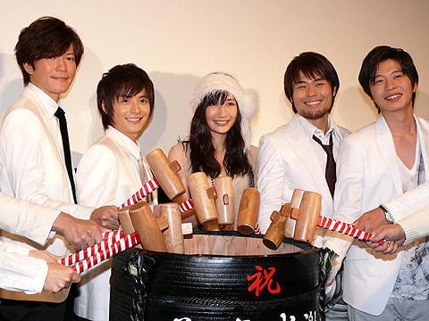 小池徹平「メチャメチャ仲が良い」けれど、ブラックな本音を暴露