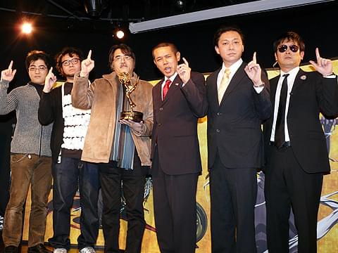 日米合作アニメのエミー賞受賞は、「アフロ界とサムライ界の連立政権」と鳩山が語る