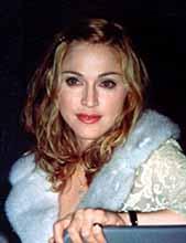 マドンナ、結婚を決意。そして泥棒に入られる