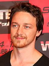 ジェームズ・マカボイが「007」の生みの親イアン・フレミングに？