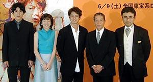 三谷幸喜4年ぶりの最新作「みんなのいえ」完成披露