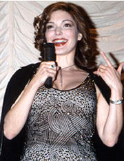 「マルホランド・ドライブ」の主演女優、緊急来日！