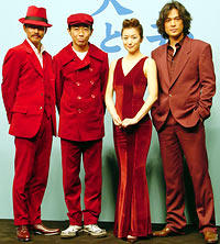 （左より）中井貴一、木梨憲武 鈴木京香、江口洋介