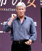 今日はいたって“ノーマル”。リチャード・ギア来日