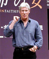 今日はいたって“ノーマル”。リチャード・ギア来日