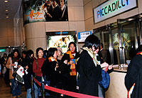 「ハリー・ポッターと秘密の部屋」、日米で記録的スタート！