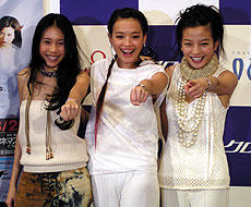 (左より)カレン・モク、スー・チー、ビッキー・チャオ
