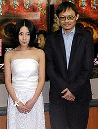 奥菜恵とチェン・クォフー監督