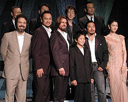 トム・クルーズと9人の志士。「ラスト・サムライ」来日記者会見