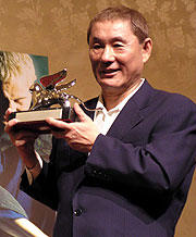 「座頭市」ベネチア受賞効果で、世界配給も続々決定！