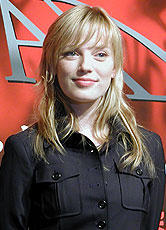 サラ・ポーリー