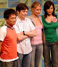 キャメロン・ディアス、マイク・マイヤーズが止めの来日。「シュレック2」