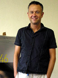 ウィンターボトムが初のSF作品に挑んだ「CODE46」