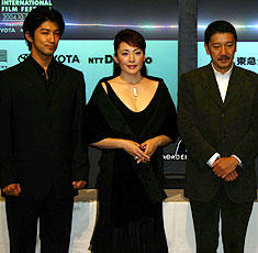 奥田瑛二監督、松坂慶子にゾッコン