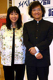 （左より）メイベル・チャン監督、 プロデューサーのアレックス・ロウ