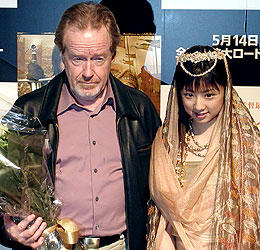 リドリー・スコット監督来日。オリバー・ストーンとは「違う見方を」