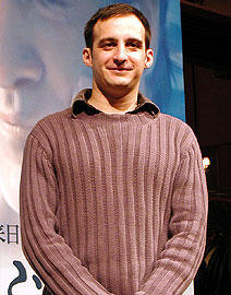 ハビエル・バルデム主演のオスカー受賞作「海を飛ぶ夢」会見