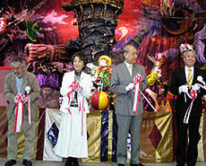 「ハウルの動く城」がサーカスに！