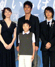 「黄泉がえり」スタッフ再結集！柴咲コウは不思議メッセージ