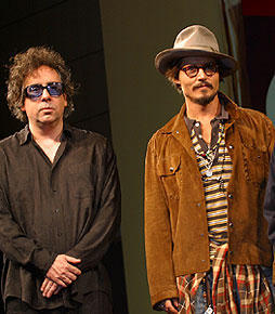 10年ぶりのジョニー・デップにマスコミとファンが殺到！