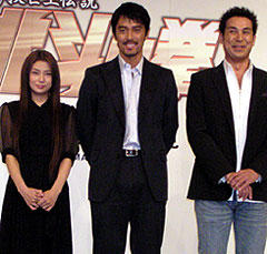 再びブーム到来となるか？ （左より）柴咲コウ、阿部寛、宇梶剛士