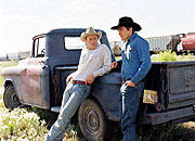 ハリウッド、アート映画専門レーベルを続々と設立